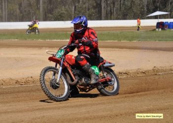 Grassroots Dirt Track – Senior Classic