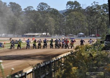 Grassroots Dirt Track – Senior Modern