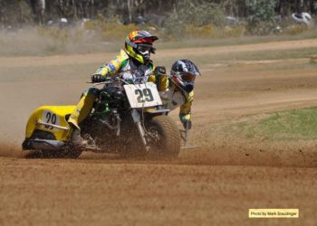 Grassroots Dirt Track – Sidecars