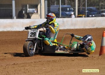 Grassroots Dirt Track – Sidecars